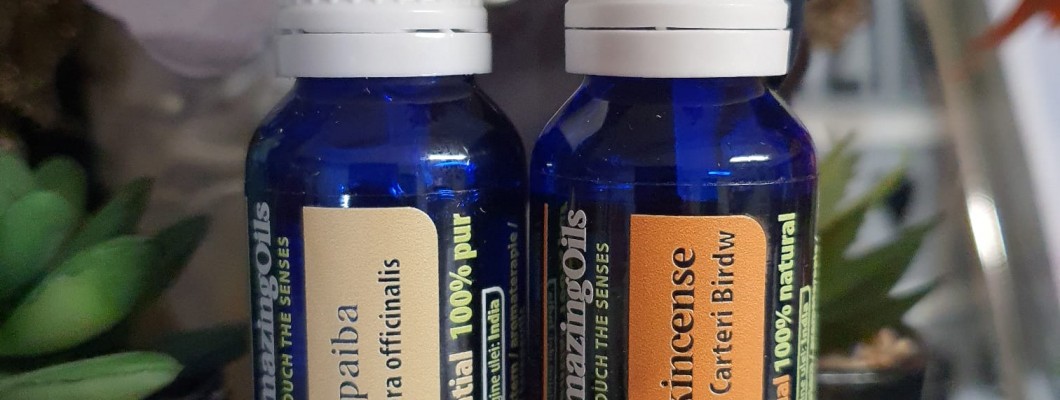 Explorând Puterea Vindecătoare a Uleiurilor Esențiale: Tamaia vs. Copaiba