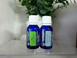 Ulei Esențial de Brad Siberian vs. Pin : Alegerea Ideală pentru Aromaterapia Ta