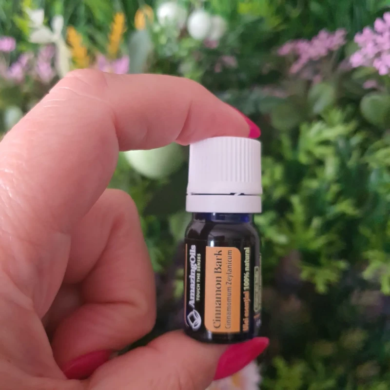 BATON DE SCORTISOARA -Ulei esential 100% pur - (Cinnamomum zeylanicum) 5 ml